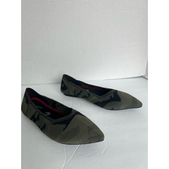 Seven For All Mankind Elsa Canvas Camo Green Black Pointed Toe Flat Shoes Sz 9 - Picture 3 of 8